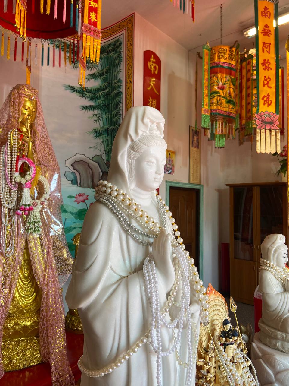 Kuan Yin Temple, Koh Phangan - Chinese Temple