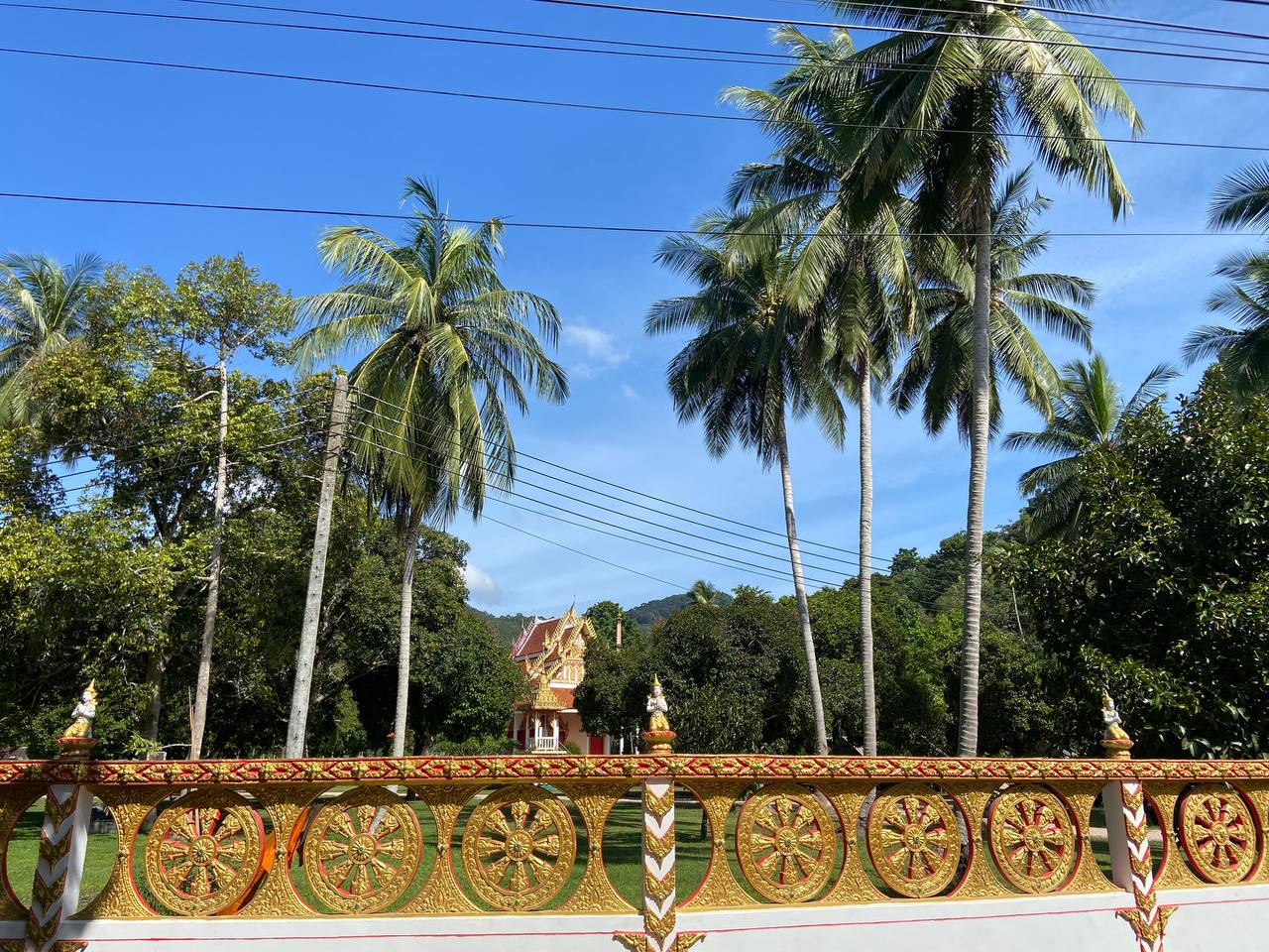 Wat Maduea Wan, Koh Phangan - Buddhist Temple