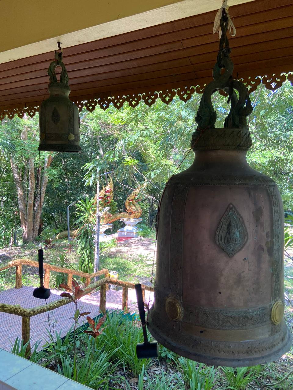 Wat Maduea Wan, Koh Phangan - Buddhist Temple