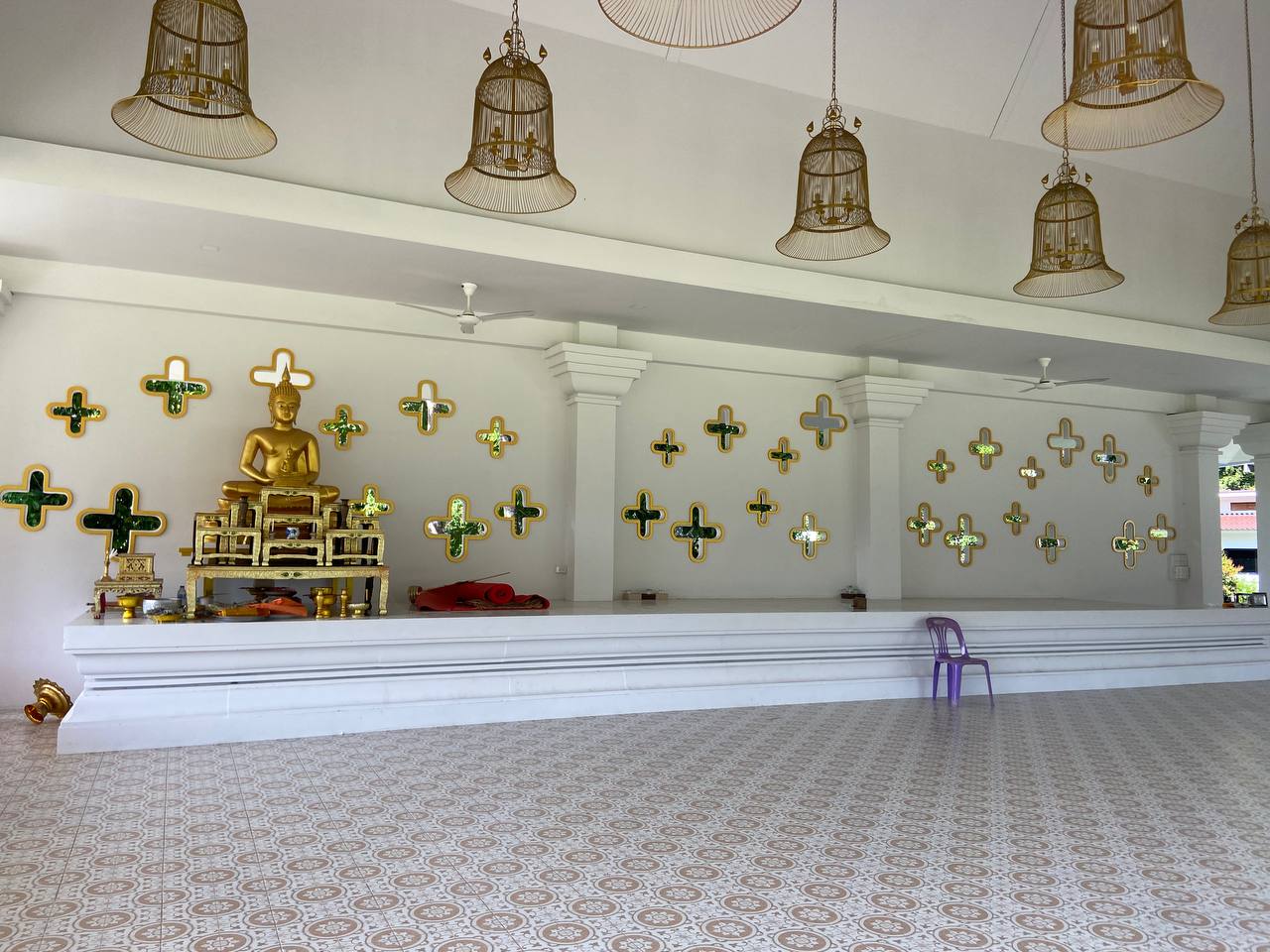 Wat Maduea Wan, Koh Phangan - Buddhist Temple