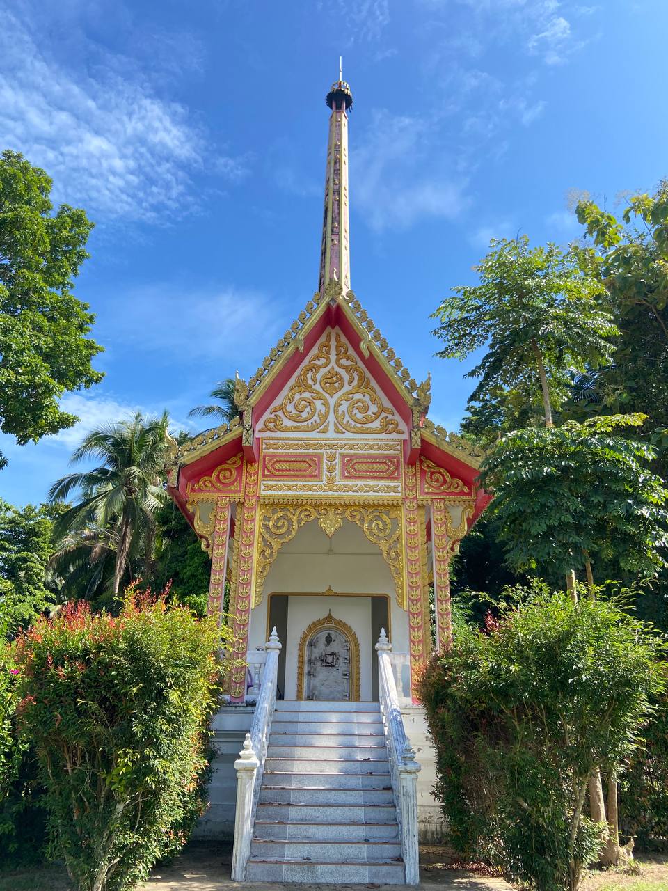 Wat Maduea Wan, Koh Phangan - Buddhist Temple
