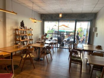 Cookies Cafe on Koh Phangan, known for great coffee, pastries, and a cozy atmosphere.