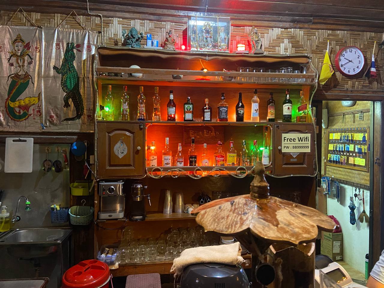 Big Blue Restaurant – Beachside dining at Haad Yuan Beach, Koh Phangan