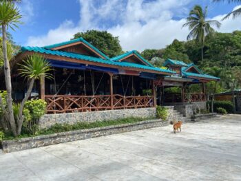 Big Blue Restaurant – Beachside dining at Haad Yuan Beach, Koh Phangan
