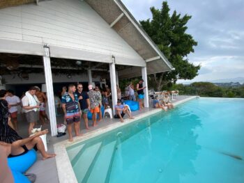 Bluerama bar and café with pool and breathtaking views of the Gulf of Siam on Koh Phangan.