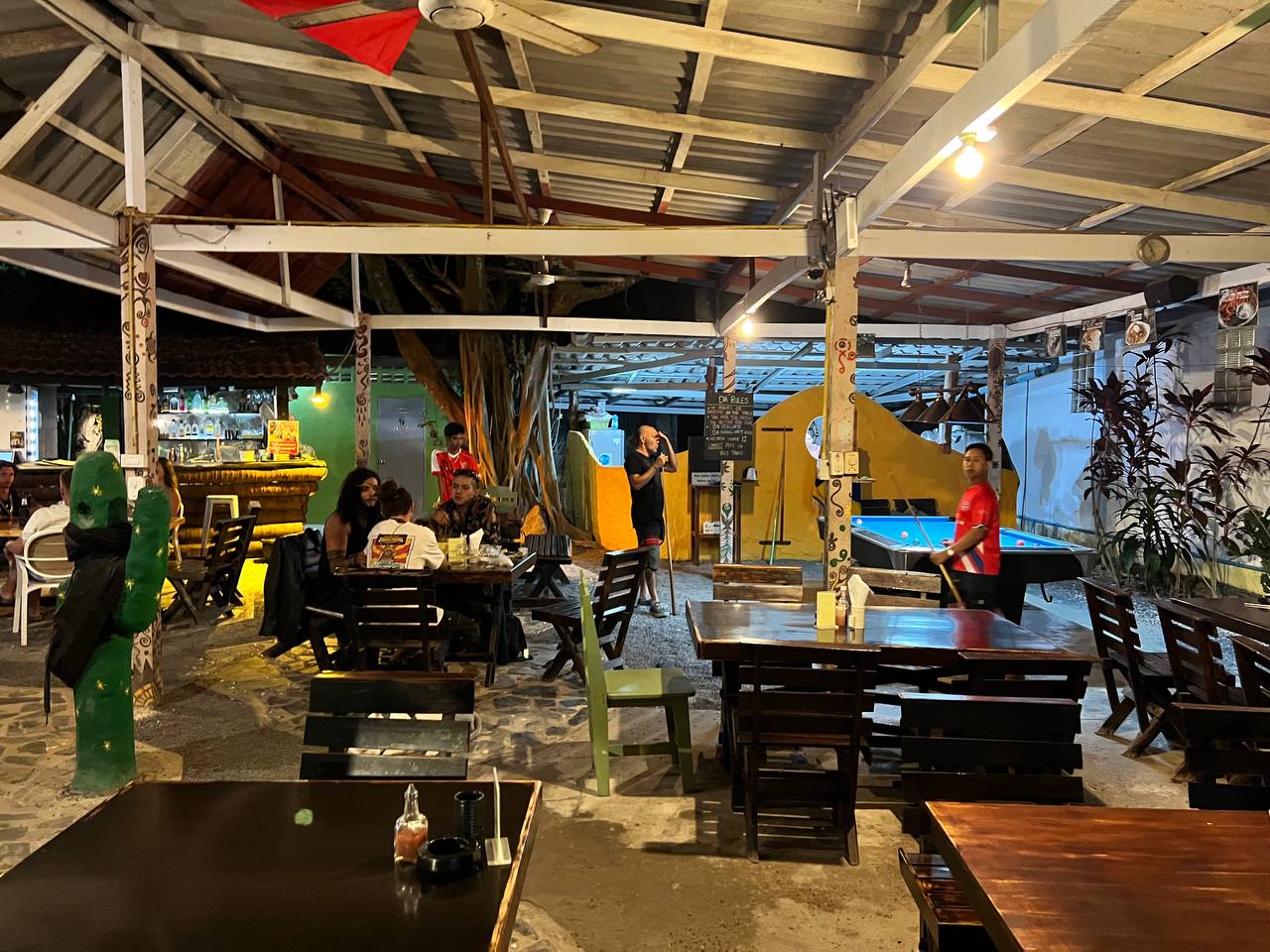 Authentic Mexican dishes and drinks at Ando Loco Mexican Restaurant & Bar in Koh Phangan.