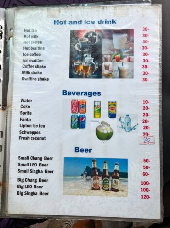 Life Style Thai Food Restaurant – Extensive menu with healthy and vegetarian-friendly options.