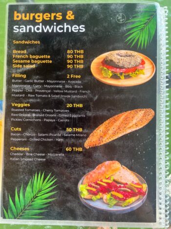 Bambú Phangan Café – Flavorful meals and drinks tailored for all tastes.