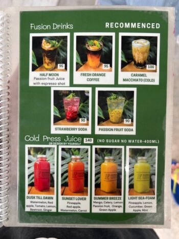 Menu at What's Cup! – Freshly brewed coffee, teas, and delicious desserts in a cozy atmosphere.