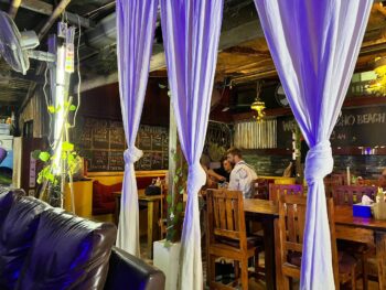 Echo Beach Club – Cozy seaside venue with ocean views, grilled dishes, and cocktails.