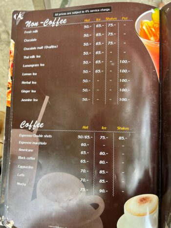 Pen’s Bungalow Restaurant – Fresh Seafood and Traditional Thai Dishes by the Beach