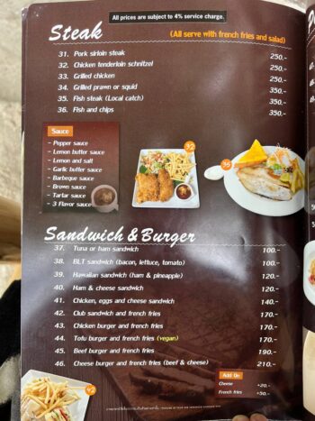 Pen’s Bungalow Restaurant – Fresh Seafood and Traditional Thai Dishes by the Beach