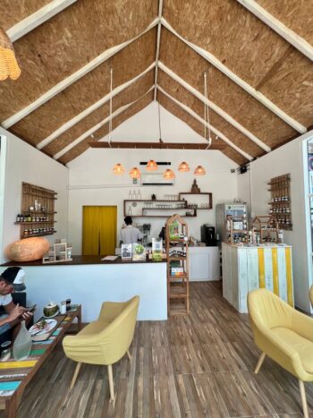 Soulscape – Tranquil Yoga, Relaxation, and Vegan Cuisine on Koh Phangan