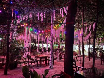 Cozy atmosphere at NASHE MESTO café, featuring delicious meals and warm hospitality on Koh Phangan.