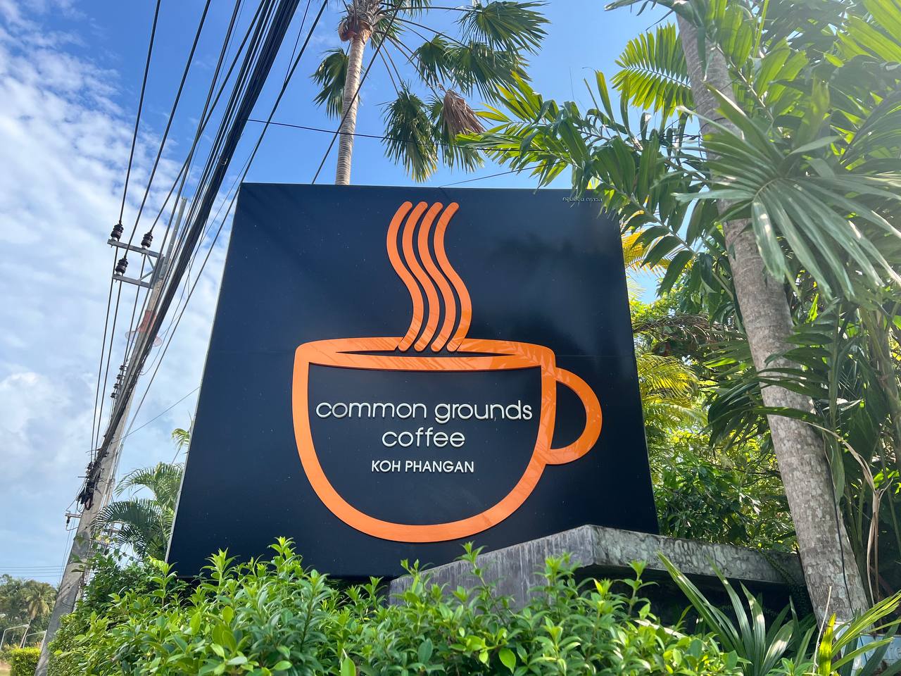 Interior and dishes at Common Grounds cafe on Koh Phangan