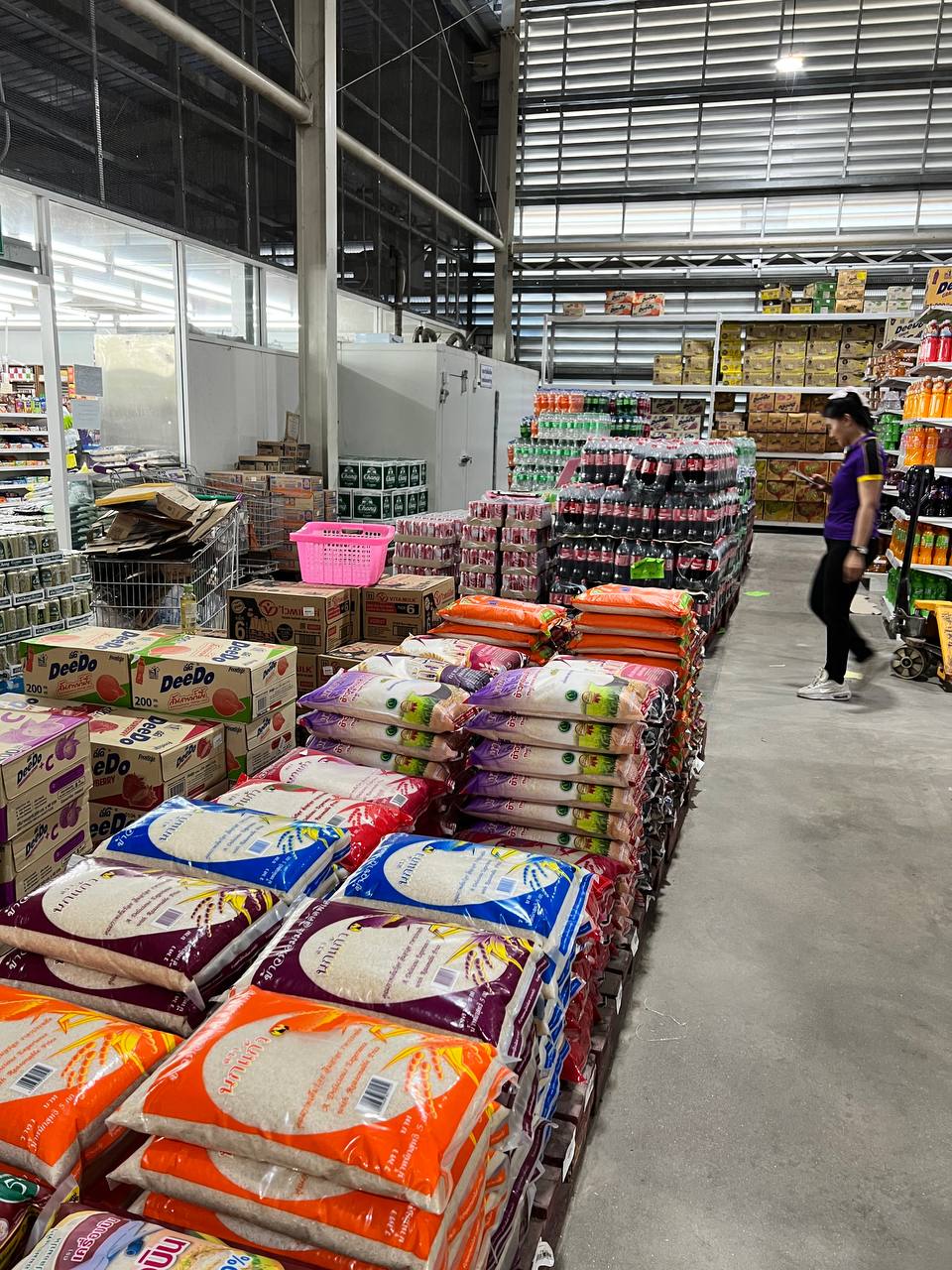 SuperCheap supermarket building and entrance on Koh Phangan
