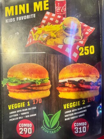 Burgers and pizza at Food Factory Koh Phangan