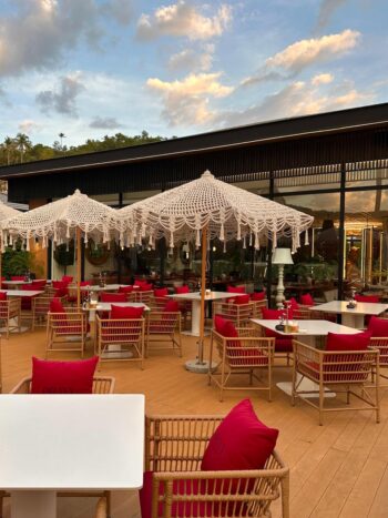 PRAYA Sunset Restaurant Koh Phangan beachside venue