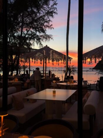 PRAYA Sunset Restaurant Koh Phangan beachside venue