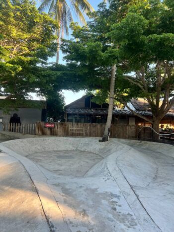Skatepark Koh Phangan concrete ramps and skate area
