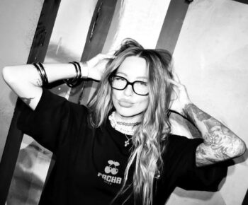 Sony Vibe — DJ and producer performing a club-style DJ set