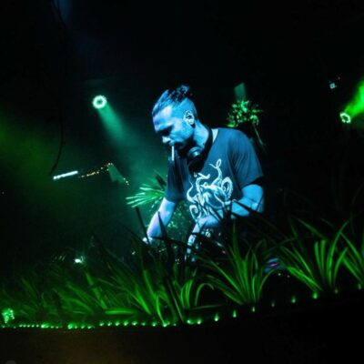 DJ NO:MAD performing a live DJ set