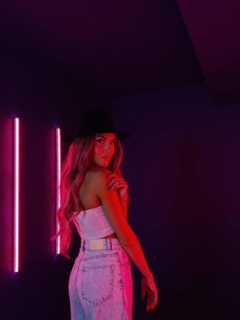 DJ Kris Nami playing an organic house sunset set at Bluerama Koh Phangan