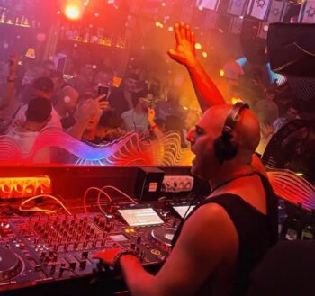 ASSAF ALMOG performing a DJ set (melodic techno / afro house)