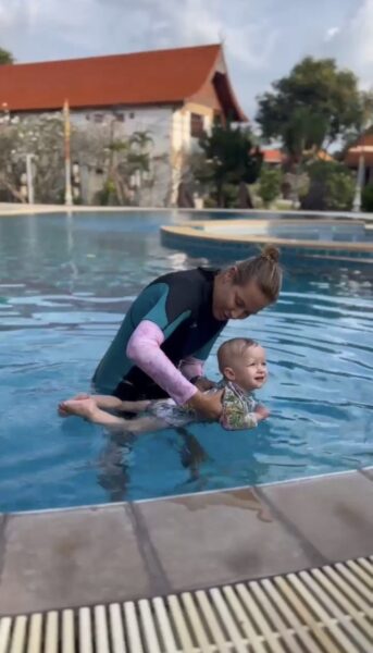 Kids swimming lesson at Apnea Kids Koh Phangan