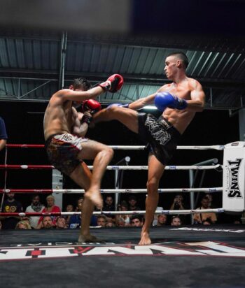 Muay Thai fight at Chinnarach Stadium Koh Phangan
