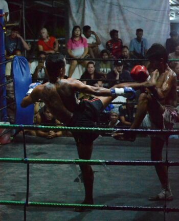 Muay Thai fight at Jomhod Stadium Koh Phangan