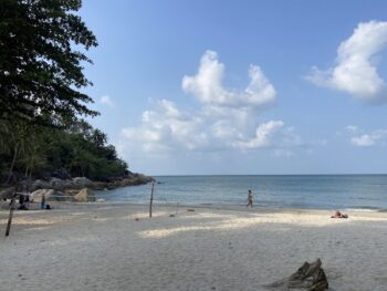 Bottle Beach on Koh Phangan – Stunning view of the secluded beach and crystal-clear water.